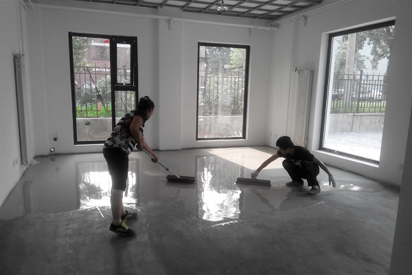 室內裝修地面新材料推薦，這種新材料比地板耐用比瓷磚省錢!