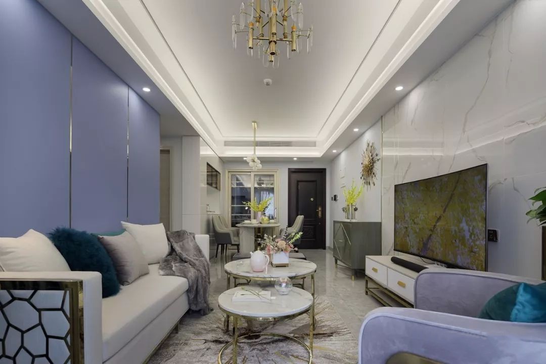 長房嶺秀時(shí)代-80㎡現(xiàn)代輕奢二居，清爽又充滿暖意的家！