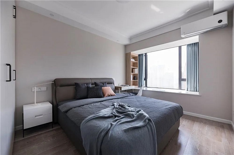 102平米三居室極簡風，巧用中性色打造舒適的居家環境