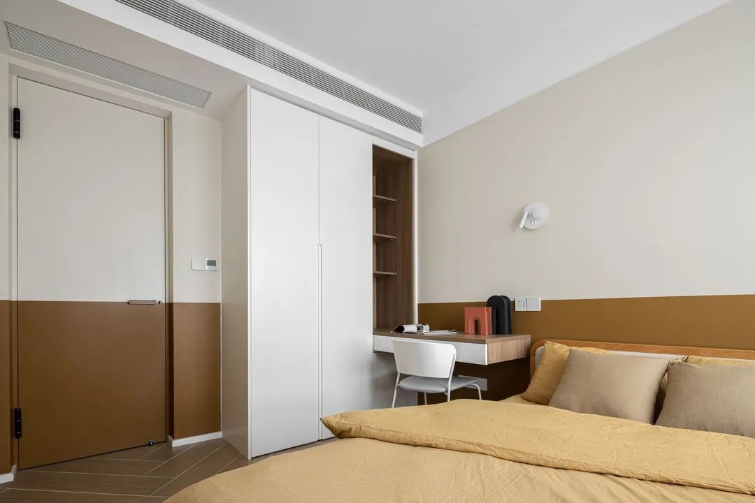 100平現代風格三房裝修案例，對新家充滿期待