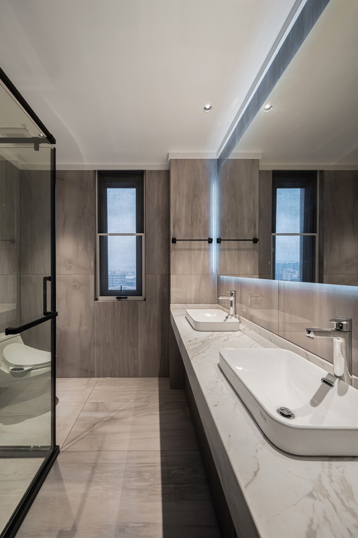 85平三房現代裝修風格，用心就可以讓家新生~